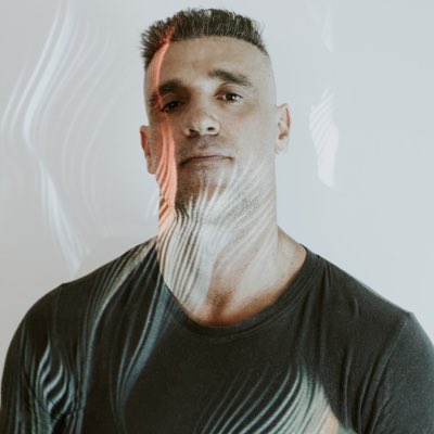 germanbrigante's tweet photo. #NuevaFotoDePerfil https://t.co/18rYjjA1n9