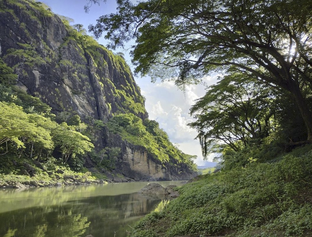 NMetherall's tweet image. Upcoming #riparian #vegetation and #fluvial #geomorphology field survey coming up this October. Will be documenting the four day Fiji highland rivers trek for #ForestInventories, #biodiversity and #erosion #RiskAssessments and sharing results with villages.
Raica na veikau🌳⛰️