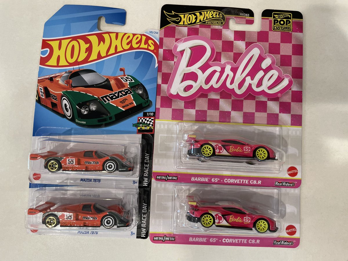 maruhana1005's tweet image. これも買ってましたよ　今日密林から届きましたよ　今回は📦入りだからカード曲げは無し！

【Amazon.co.jp 限定】ホットウィール(Hot Wheels) ポップカルチャー - バービー 65周年 コルベット C8.R 

#hotwheels
#Barbie65th
#corvetteC8.R
#MAZDA787B