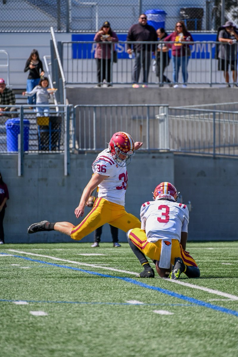 Tim Blackmore (@timblackmore13) on Twitter photo hudl.com/v/2QHe0h
Mid Season Highlights
PAT 24/25
Field goals 2-2 long 38yds
Kickoffs 37-2217 AVG 59.9
Punts 14-511 AVG 36.5
<a href="/DALionsFootball/">De Anza Football</a> <a href="/Coach_Dags/">Joe D'Agostino</a> <a href="/CoachKCalcagno/">Kevin Calcagno</a> hudl.com/v/2QHe0h
Mid Season Highlights
PAT 24/25
Field goals 2-2 long 38yds
Kickoffs 37-2217 AVG 59.9
Punts 14-511 AVG 36.5
<a href="/DALionsFootball/">De Anza Football</a> <a href="/Coach_Dags/">Joe D'Agostino</a> <a href="/CoachKCalcagno/">Kevin Calcagno</a>