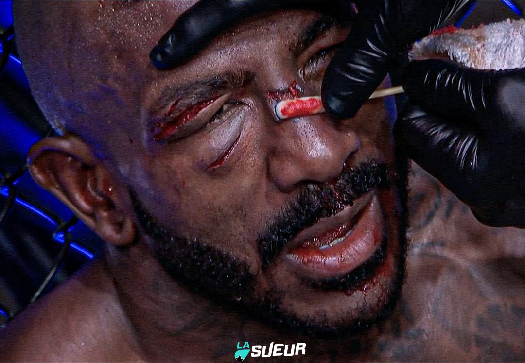 King Lesh 👑 tweet media