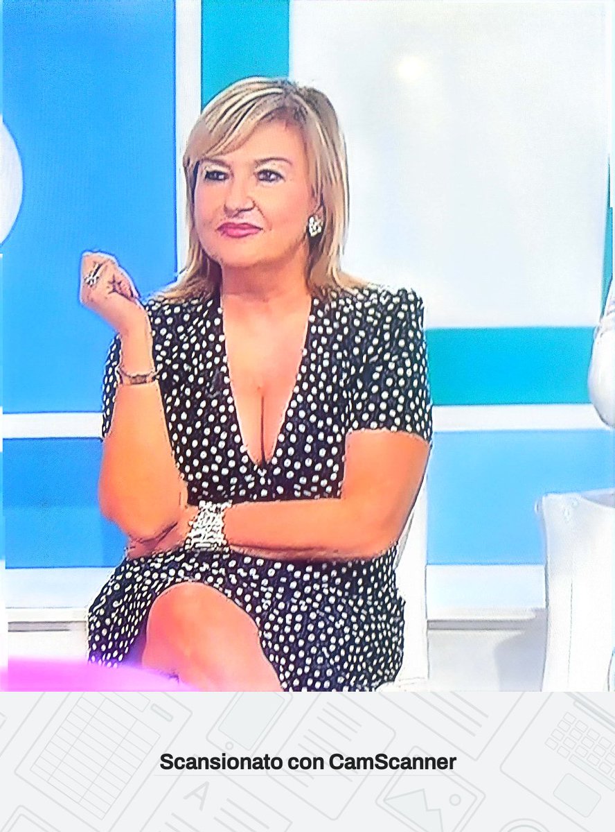 EnzoSan69's tweet photo. #UnoMattinaInFamiglia, #StabdingOvation per la bravissima e sensualissima @MonicaSetta, una delle @telegiornaliste piรน brave della #TV italiana, che meriterebbe anche un #prineTime su @RaiUno! #MonicaSetta ๐๐ https://t.co/iw0AKjUnw5