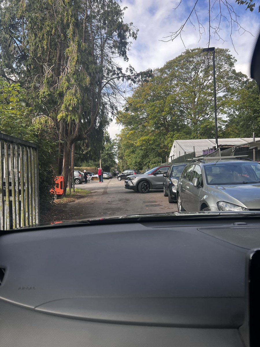 itsjamieex's tweet photo. @EnfieldCouncil I am appalled after visiting London Cemetery this morning and finding cars (belonging to the Greek Orthodox Church) all parked alongside or on top of graves. Can this be looked into with a response to my post please? @MayorofEnfield https://t.co/TkLaUDEWMy