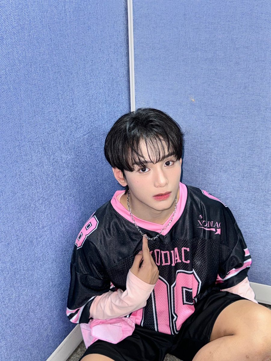 XODIAC_MEMBERS's tweet photo. [#자얀💛] 

안녕하세요 쏘블리들 !! First of all i wanna say thank you very much for all of you ! For the effort the love and the support that yall gave to us is meant the world for us !! Lets make our lovely never ending saga 💛 

안녕하세요 쏘블리 여러분 먼저 여러분께 진심으로 감사의 말씀을 전하고 싶습니다 
여러분이 보내주신 노력, 사랑 그리고 응원은 저희에게 너무나 큰 의미가 있어요 앞으로도 함께 아름다운 끝없는 이야기를 만들어가요 💛

#XODIAC #소디엑 #ZAYYAN #자얀