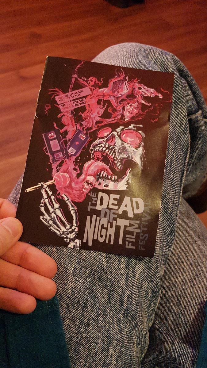 Edrych ymlaen yn arw am ddiwrnod yn <a href="/deadofnightff/">Dead Of Night FF</a> heddiw hefo dangosiad o Fisitor yn y p'nawn! 
Great welcome at <a href="/deadofnightff/">Dead Of Night FF</a> today, looking forward to a day of showings and seeing Fisitor o'n the big screen for the first time! <a href="/PanadTweets/">Panad</a>
