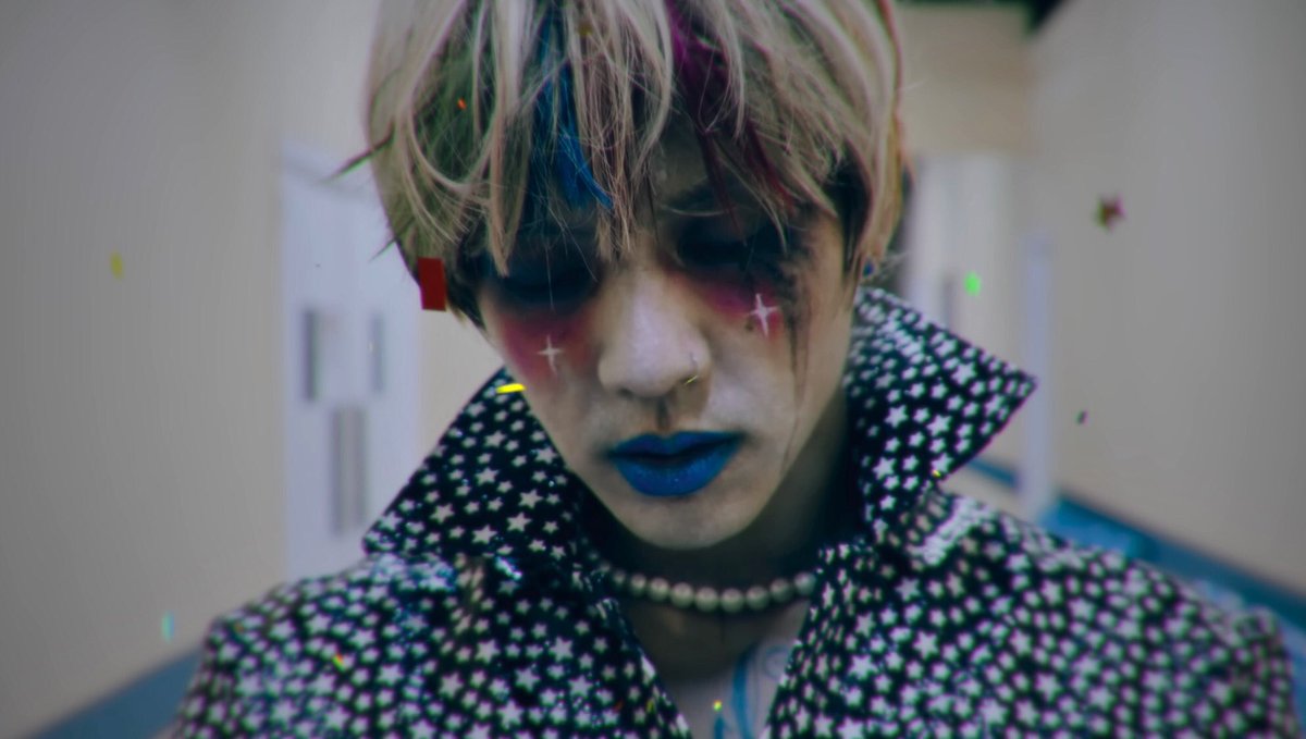 kcoopik's tweet photo. – What are you supposed to be, a clown or something?
– Sometimes.

Thank you dear @DPRIAN_ for giving us Mr Insanity. I myself was surprised to fall heart deep into all his glitter and tears and color and so much character and become Mrs Insanity 🙃
Your art matters. Thank you. https://t.co/doU3FPXLBK