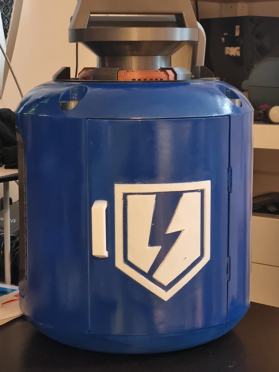Finally set up the shield cell fridge again 👌 #MonsterEnergy
#apexlegends #3dprinting