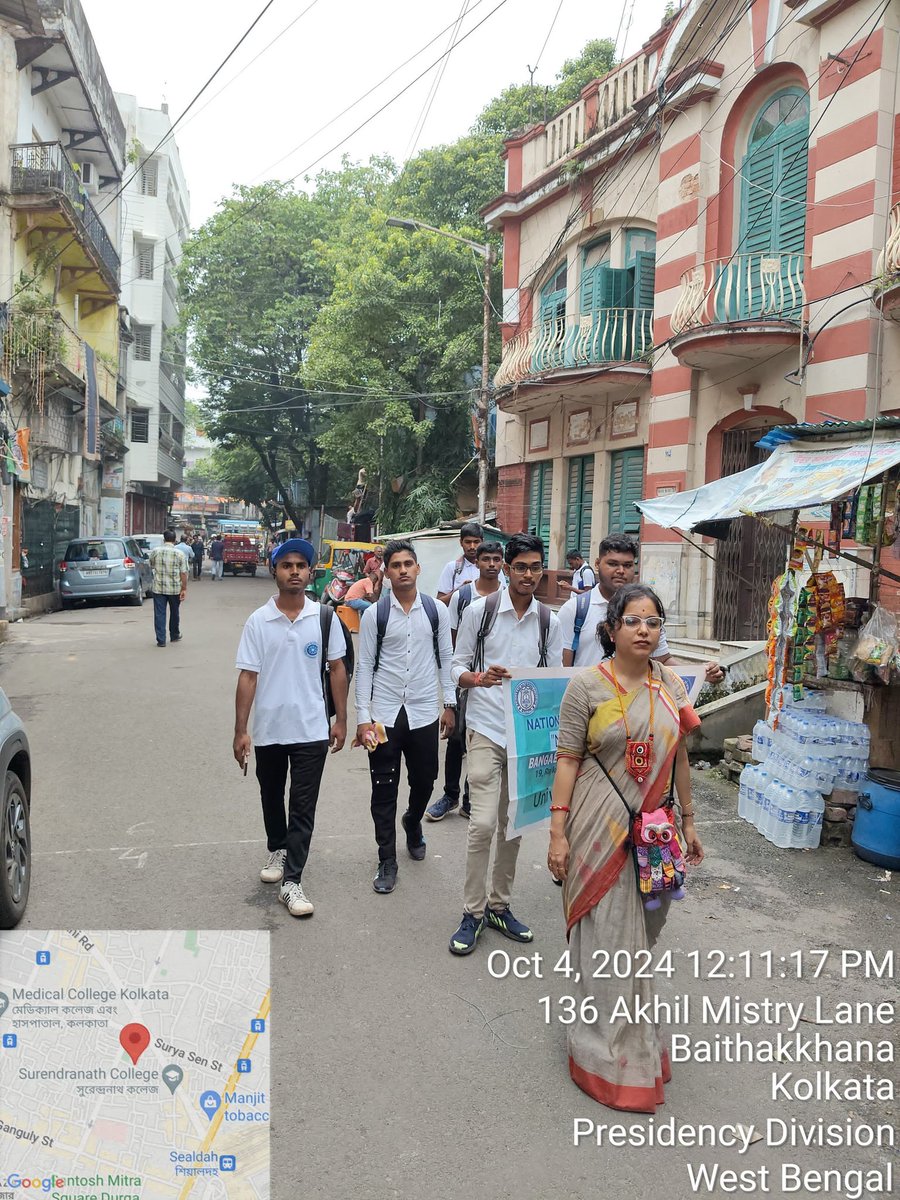 rdnss_kolkata's tweet photo. NSS Unit of Bangabasi Morning College, Kolkata conducted a door-to-door campaign to raise awareness about dengue. The initiative aimed to educate the community about prevention measures, symptoms for Dengue. @_NSSIndia @khadseraksha @mansukhmandviya  @YASMinistry https://t.co/Ig1y2Y1yae