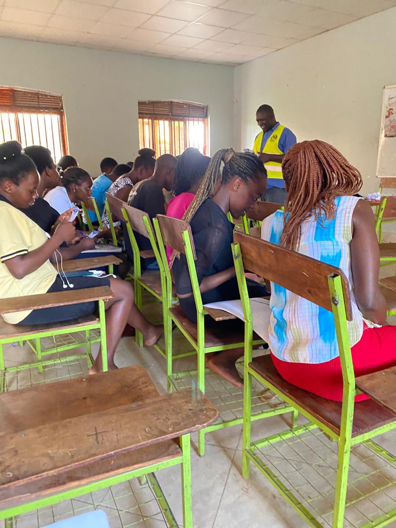 SACHMbarara's tweet photo. @SACHMbarara visited one of the new #universities in #mbararacity @metropolitanuni located in #biharwe. The message of to #prevent death that occur to #young #women due to #unsafeabortion this is funded by @SAAFfund. Thanks to team @fredkt2022 and @EdwardElisha4 https://t.co/SlU9RjCiuO