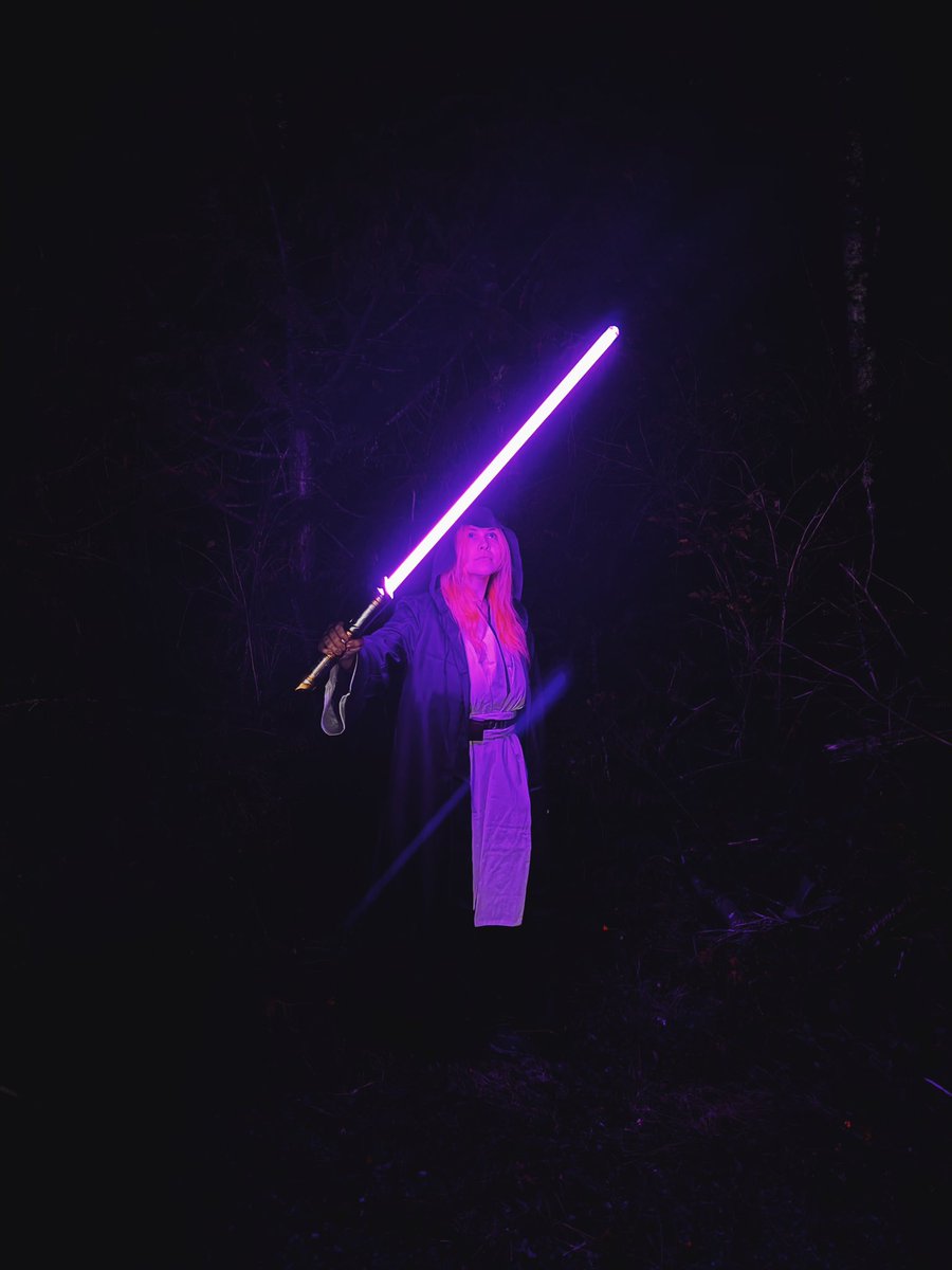 WhatifJulia's tweet photo. was a little jedi tn 😃 https://t.co/Gf86EZAe8z