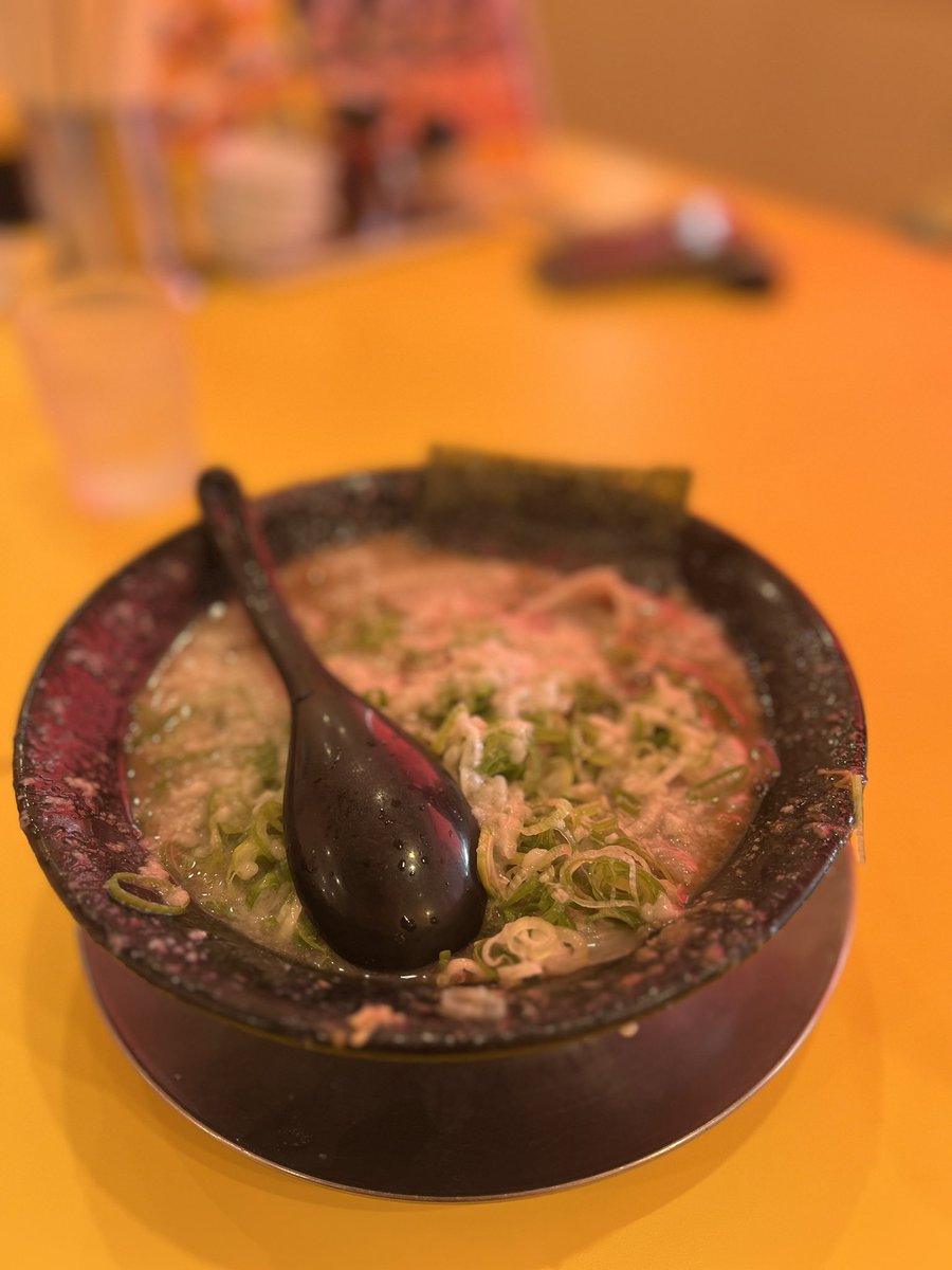 バリバリジョニー竜王店
バリとんラーメン920円

このコテコテの背脂こってりが
最高でした！
ご馳走様でした！
＠8CXfMxUDfjVqAft