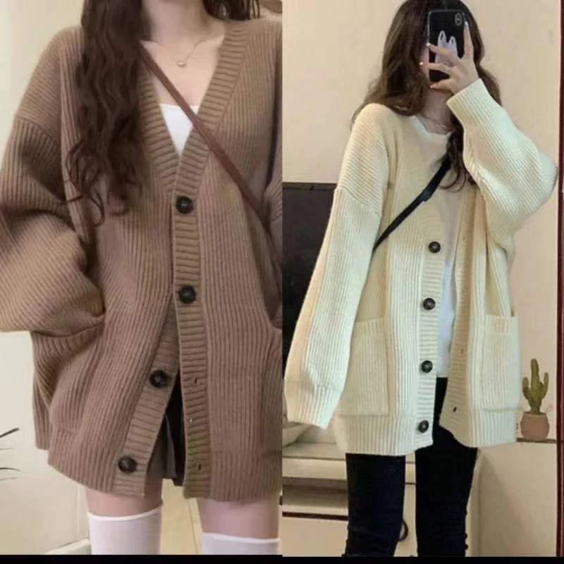shop2975's tweet photo. 🧥เสื้อสเวตเตอร์แขนยาวคอวีสีเทาทรงหลวม 🍁สไตล์เกาหลี หนานุ่ม ใส่สบาย ❄️สำหรับหน้าหนาวนี้
พิกัดเสื้อ : https://t.co/7eASUccYHA

#เสื้อแขนยาว #สเวตเตอร์ #หลิงออม #JeffSatur #MissCosmo2024 https://t.co/vT7gsDUAYc