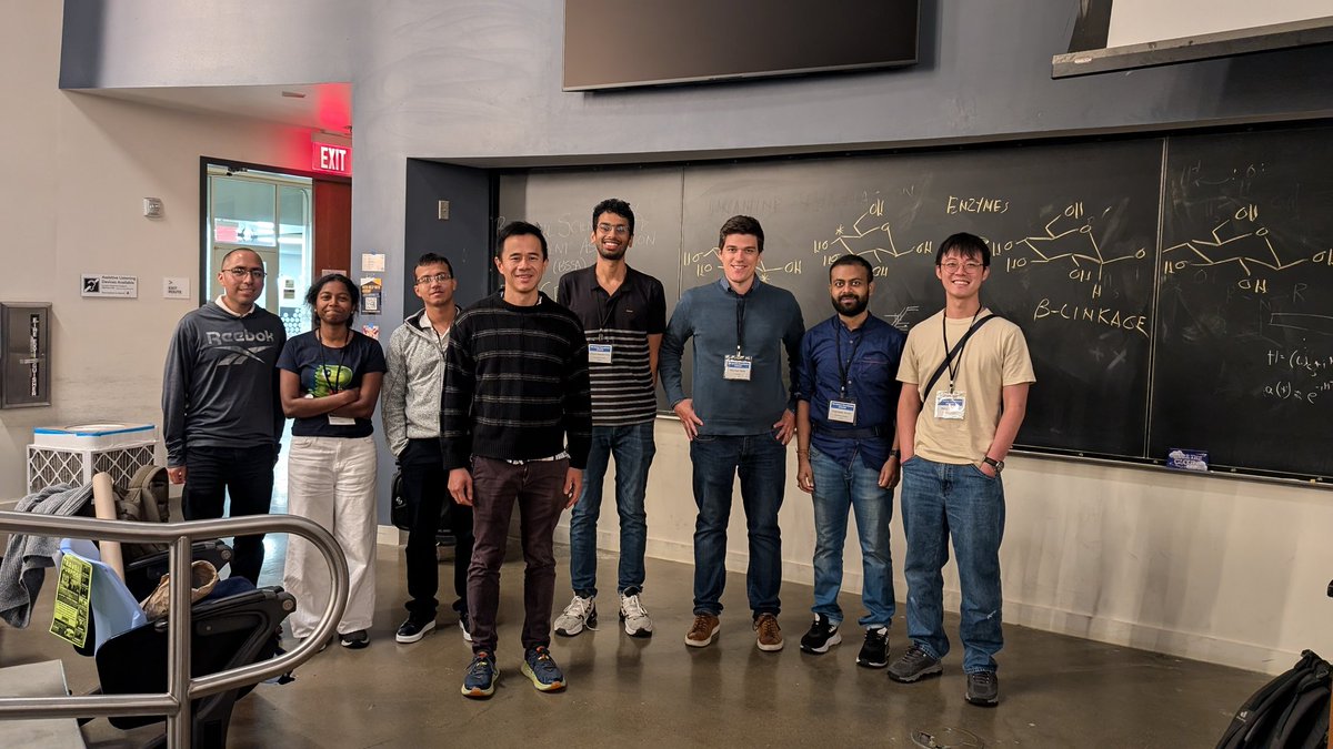 Yuen-Zhou Research Group UCSD (@ucsd_yuen) on Twitter photo Excellent turnout at the 7th SoCal Theochem <a href="/UCSDPhySci/">UC San Diego School of Physical Sciences</a> <a href="/UCSDChemBiochem/">UCSD Chem Biochem</a> @NANO_UCSD <a href="/PaesaniLab/">Paesani Lab</a> @WanLuLi6.
Congrats to all the poster awardees, including <a href="/Arghadi72821613/">Arghadip Koner</a> and <a href="/SindhanaPS/">Sindhana Pannir-Sivajothi</a>! Excellent turnout at the 7th SoCal Theochem <a href="/UCSDPhySci/">UC San Diego School of Physical Sciences</a> <a href="/UCSDChemBiochem/">UCSD Chem Biochem</a> @NANO_UCSD <a href="/PaesaniLab/">Paesani Lab</a> @WanLuLi6.
Congrats to all the poster awardees, including <a href="/Arghadi72821613/">Arghadip Koner</a> and <a href="/SindhanaPS/">Sindhana Pannir-Sivajothi</a>!
