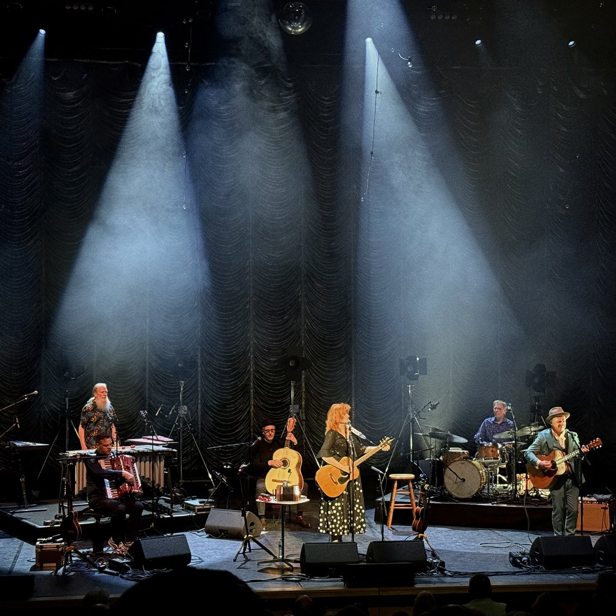 timbogb's tweet image. 🎵Fairground Attraction 
🏟️Royal Festival Hall
📆 Saturday 5th October 2024

#livemusic #RFH #southbank @FairgroundA