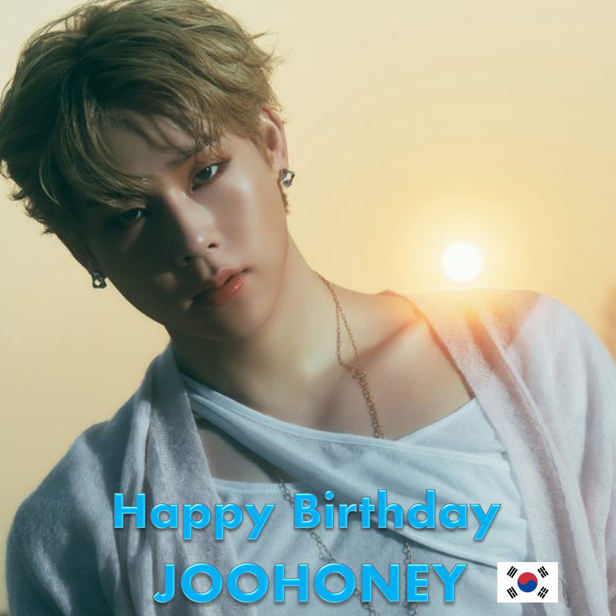 WORLDMUSICAWARD's tweet photo. Happy 30th birthday to the very handsome and extremely talented chart-topping Rapper, Singer, Songwriter, Producer, Actor, DJ and Fashionista Joohoney!👏🎂🎉🌟👑💓
#JOOHONEY  became famous as the lead Rapper and Vocalist of the hugely popular chart-topping, record-breaking, award winning group #MONSTAX. The group has scored 9 platinum certified albums in Korea, and in 2020, their first english-language studio album, 'All About Luv', reached the Top 5 on the US Billboard 200! Joohoney is a star in his own right! His Debut EP 'Lights' (2023) topped iTunes Charts in multiple countries and landed at No. 4 on the Worldwide iTunes Album chart! It debuted at #6 on the Circle Albums chart in Korea, selling 73,720 units in its first week and hit #3 on the Hanteo Chart's Weekly Physical Record Chart! Its lead single "Freedom" went viral on Tik Tok, reaching over 20 Million views and debuted at #105 on the Circle Digital chart! 

Joohoney began his career as a member of the group #NuBoyz, with #Gun, #Shownu & #Wonho, formed under Starship Entertainment in August 2014. In December 2014, Starship Entertainment and Mnet launched the survival program 'No.Mercy' and Joohoney was chosen along with six other participants including Shownu and Wonho, as part of the new boy group Monsta X on the last episode of the show. In April 2016, Joohoney produced JTBC's hip-hop competition show Tribe of Hip Hop, becoming the youngest producer ever on the show! In January 2017, he released a solo music video for the song "Rhythm" 
and in August 2018, he released his first mixtape 'DWTD' which charted in several countries reaching #8 on Billboard's World Album weekly chart! 

In 2023, Joohoney made his acting debut on the Netflix original film 'K-pop: Lost in America'! Joohoney is also a Fashion Icon, and in 2021 he was selected as an exclusive model for the Korean fashion brand SPAO's F/W season, in collaboration with the Korean brands and customers' lifestyle platform Musinsa. In February 2022, he became one of the faces of the Korean cosmetics and skincare brand Olive Young's Vegan Beauty campaign, and in 2022 Joohoney became the new face of the Korean street casual brand Born Champs, unveiling its 2022 spring collection through SNS. In 2023, he participated in the carbonated soft drink brand Mountain Dew's campaign with Dynamic Duo's #Gaeko and #BigNaughty! 

Joohoney is also a philanthropist and in October 2021, he donated ₩500,000 to the idol fandom community service 'My Favorite Idol', on the occasion of his 27th birthday to help the disabled, isolated due to COVID-19. He also appeared on the cover of the Korean Beauty Magazine's November issue, published by Public News that also spreads Hallyu culture to the world with all the proceeds from its sales going to the Korea Social Contribution Association to be used for the development of Hallyu culture and the underprivileged.

#HBDtoJOOHONEY 
#JOOHONEYDAY
#우리의원동력1006주헌데이