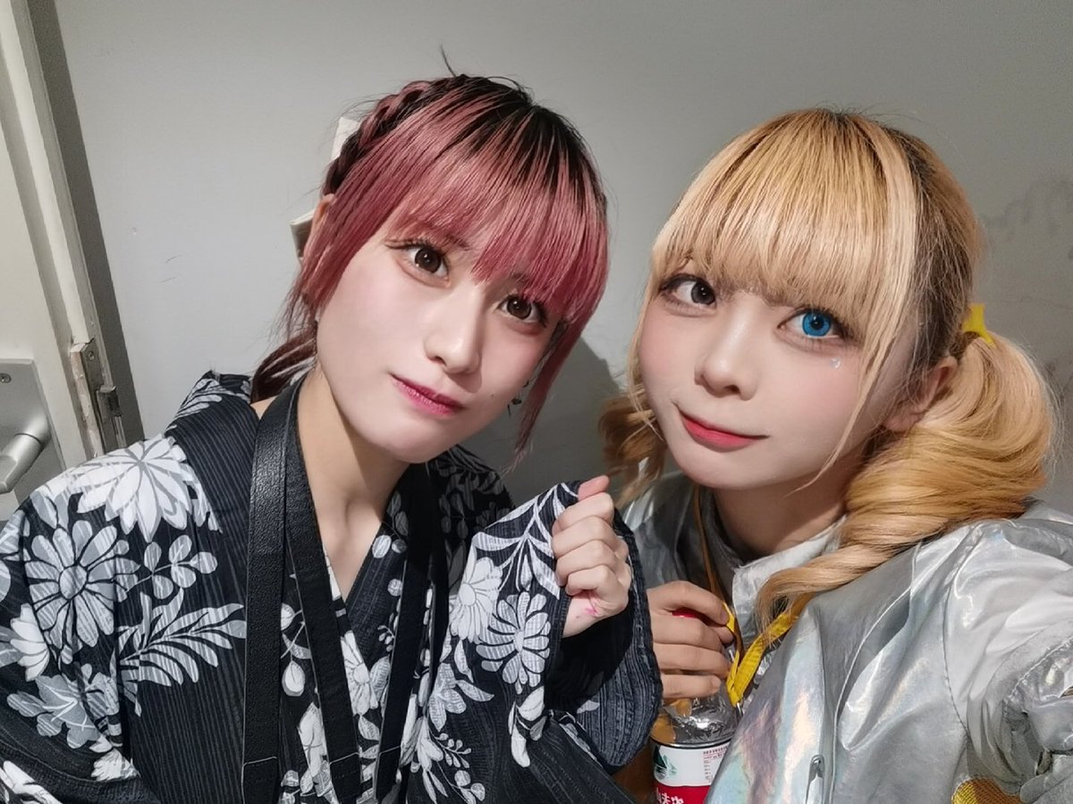 Sera_XII's tweet photo. IDOL KINGDOMさん、ありがとうございます‼️

お二人の浴衣姿が可愛かったので、一緒に写真を撮ってほしいとお願いしました🥰🥰🥰

#この世にあるから https://t.co/JXQMdyVo7A