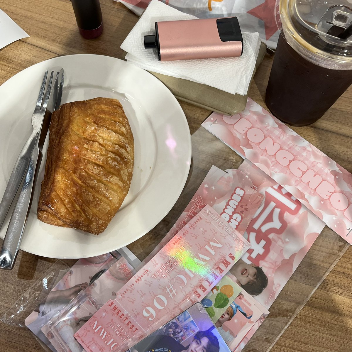 espressoesukups's tweet photo. 🤎 https://t.co/PVUTs12Plt