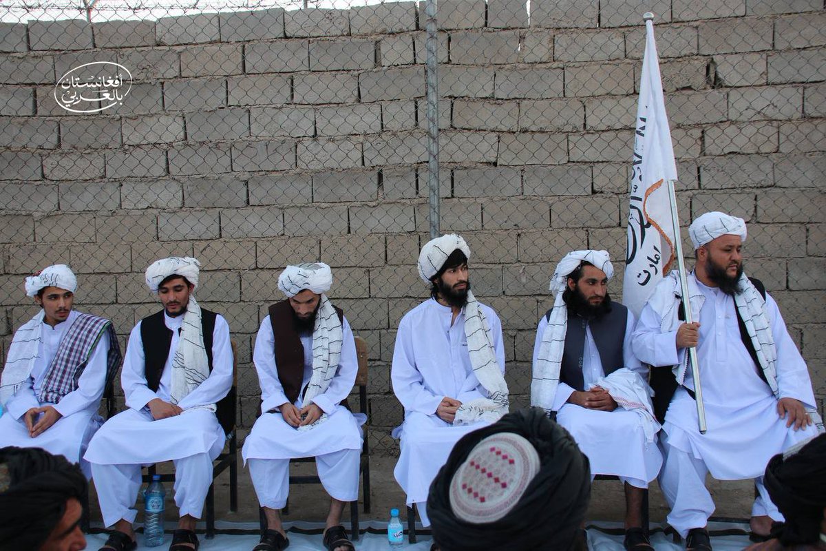 afghanarabc's tweet photo. من السجون ومراكز الإدمان إلى التأهيل وحفظ القرآن.

أتم عدد من السجناء حفظ القرآن الكريم في ولاية نيمروز الأف��انية.

تحولت السجون في ظل الإمارة الإسلامية إلى مراكز إصلاح وتأهيل، تقدم القراء والعلماء للمجتمع بعدما كانت زمن الاحتلال مليئة بالمجاهدين والدعاة.

#أفغانستان_بالعربي