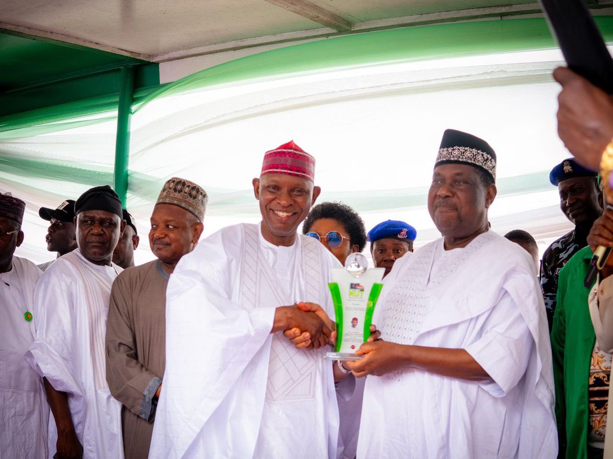 Kyusufabba's tweet photo. I am honoured by the Nigerian Union of Teachers (NUT), for their prestigious award in recognition of our exceptional performance in reforming Kano’s educational sector.

The award was presented during the celebration of the World Teachers’ Day 2024 at the Eagle Square, Abuja, in a vibrant event organized in collaboration with the Federal Ministry of Education. 

As the NUT National Chairman, Comrade Titus Ambe noted, the six governors selected for this honour were chosen based on their unwavering commitment to advancing education, particularly through the support of teachers’ welfare and continuous training.

We shall continue to invest in education, as it’s the best way to sustaining progress to ensure that future generations thrive in our state. - AKY