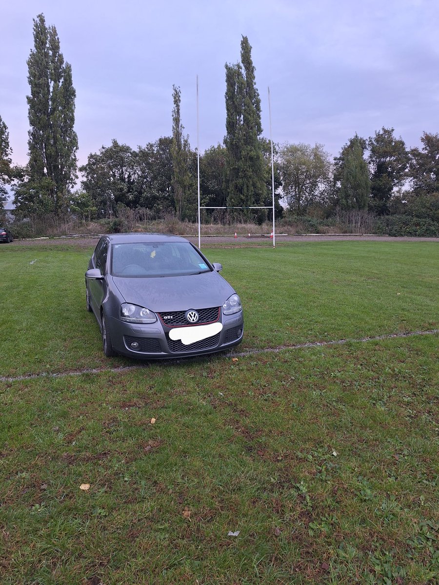PLEASE MOVE YOUR CARS!!

Could the owners of these two vehicles please come and remove their cars ASAP as we need the pitch for the mini's festival.