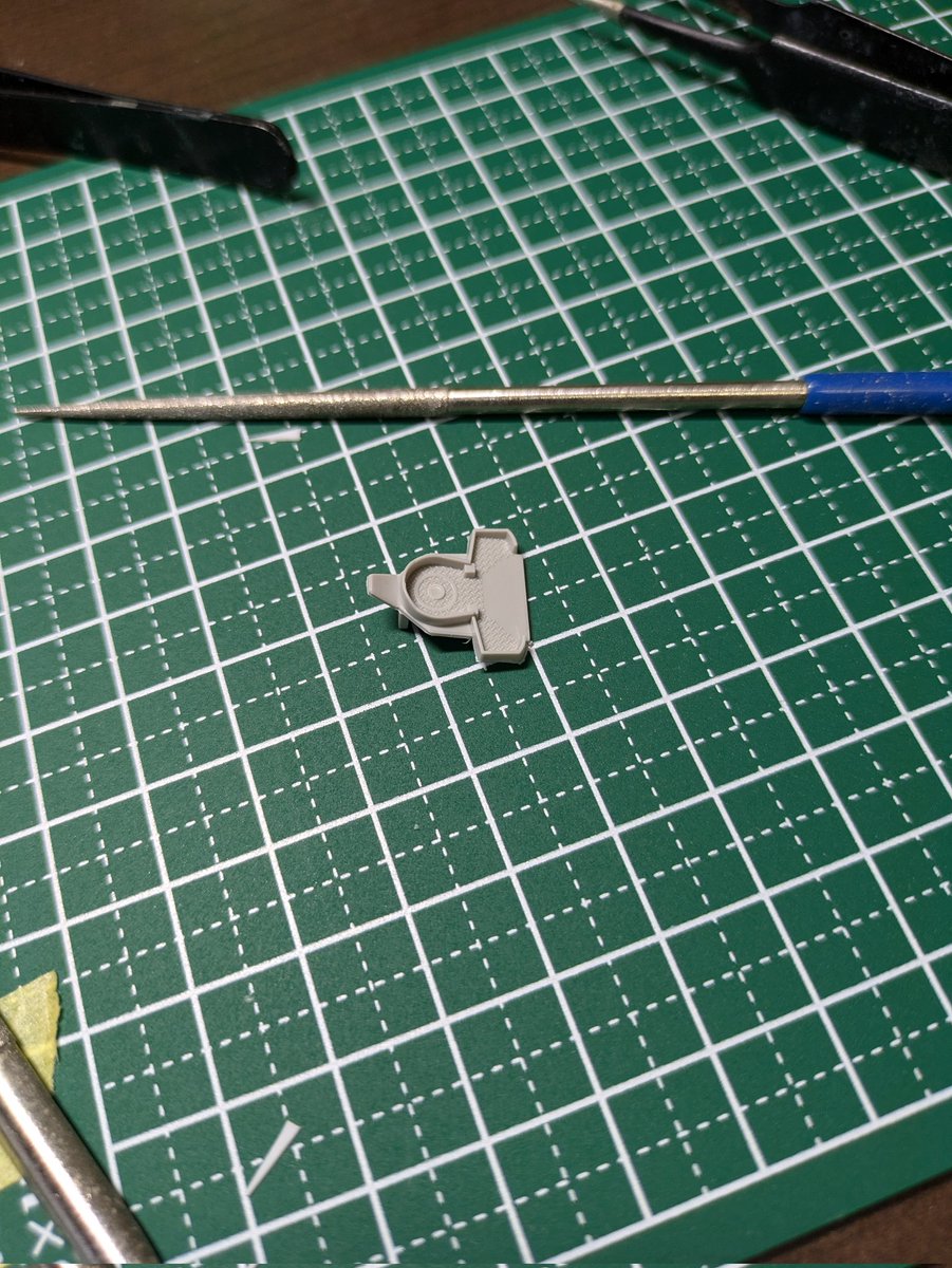 tokugata1A's tweet photo. 新田丸ズの前に魂を磨く必要を感じたのでここでピットのバックレイ
先ずは遮風板の訂正から。
拡大すると粗が目立つのは慣れたけど…
上手くならない。 https://t.co/UI8I97W8mz
