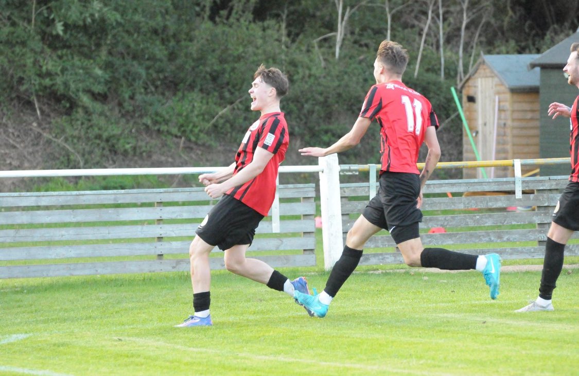 Dunstable FC tweet media