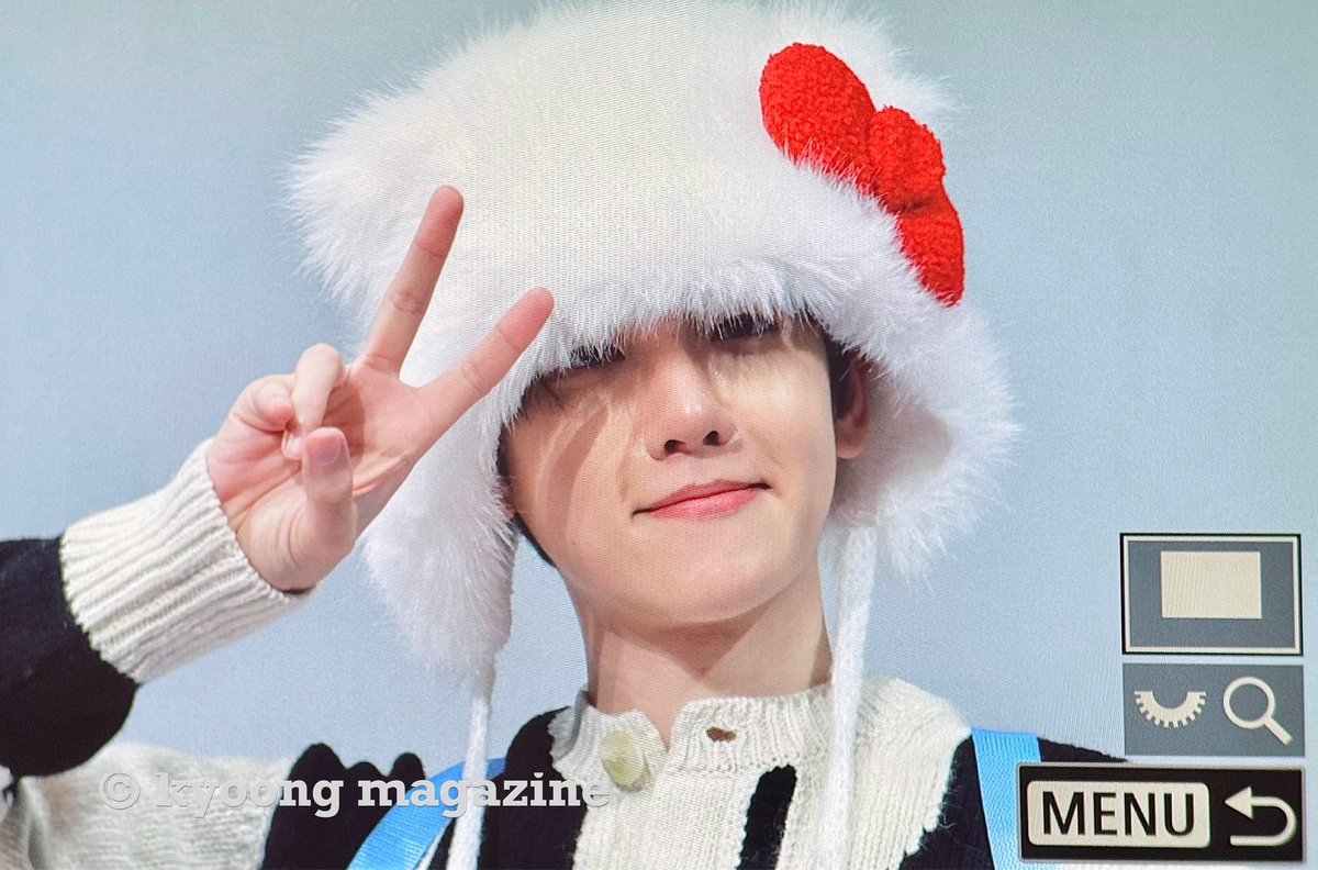 241006 Whoop Osaka 오늘도 카와이 배쿠짱'ㅅ'💛❤️
#백현 #BAEKHYUN <a href="/B_hundred_Hyun/">Baekhyun_EXO</a>