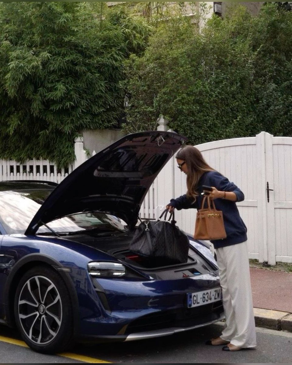 Girl work hard and make your dreams come true