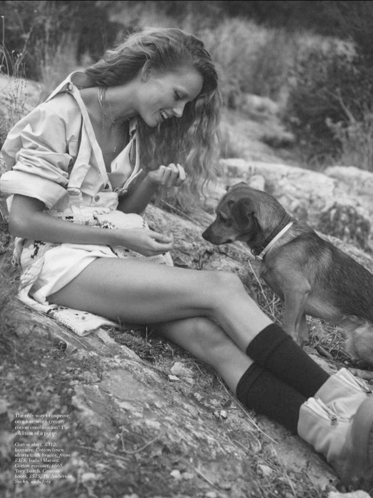 Si no te hace vibrar el alma, sino te hace  agitar el corazón cada que escuchas su voz, sino te mira con deseo, si no te besa con pasión, si no te mima ni te regala momentos, si no eres su prioridad ni tampoco su mayor inspiración... déjame decirte que ahí no es...