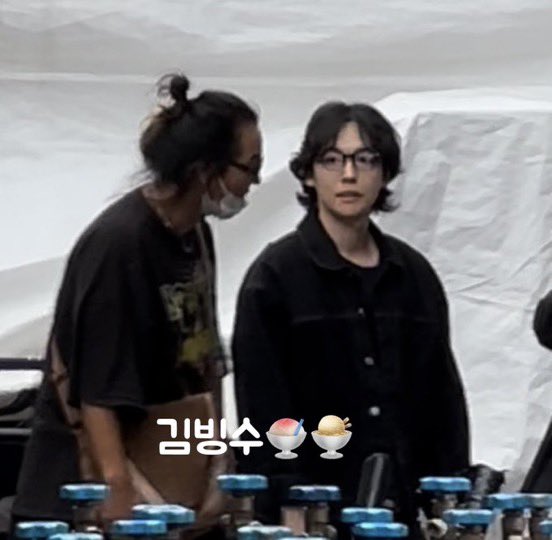 mjiohnim_'s tweet photo. ITS BEEN 10283739 YEARS WE DIDNT GET ANY SONGKIM MOMENT😭😭😭FINALLY😭😭😭😭😭 https://t.co/5CVfGb8l0D