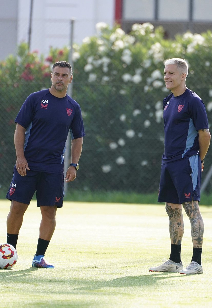 Javi Martínez tweet media