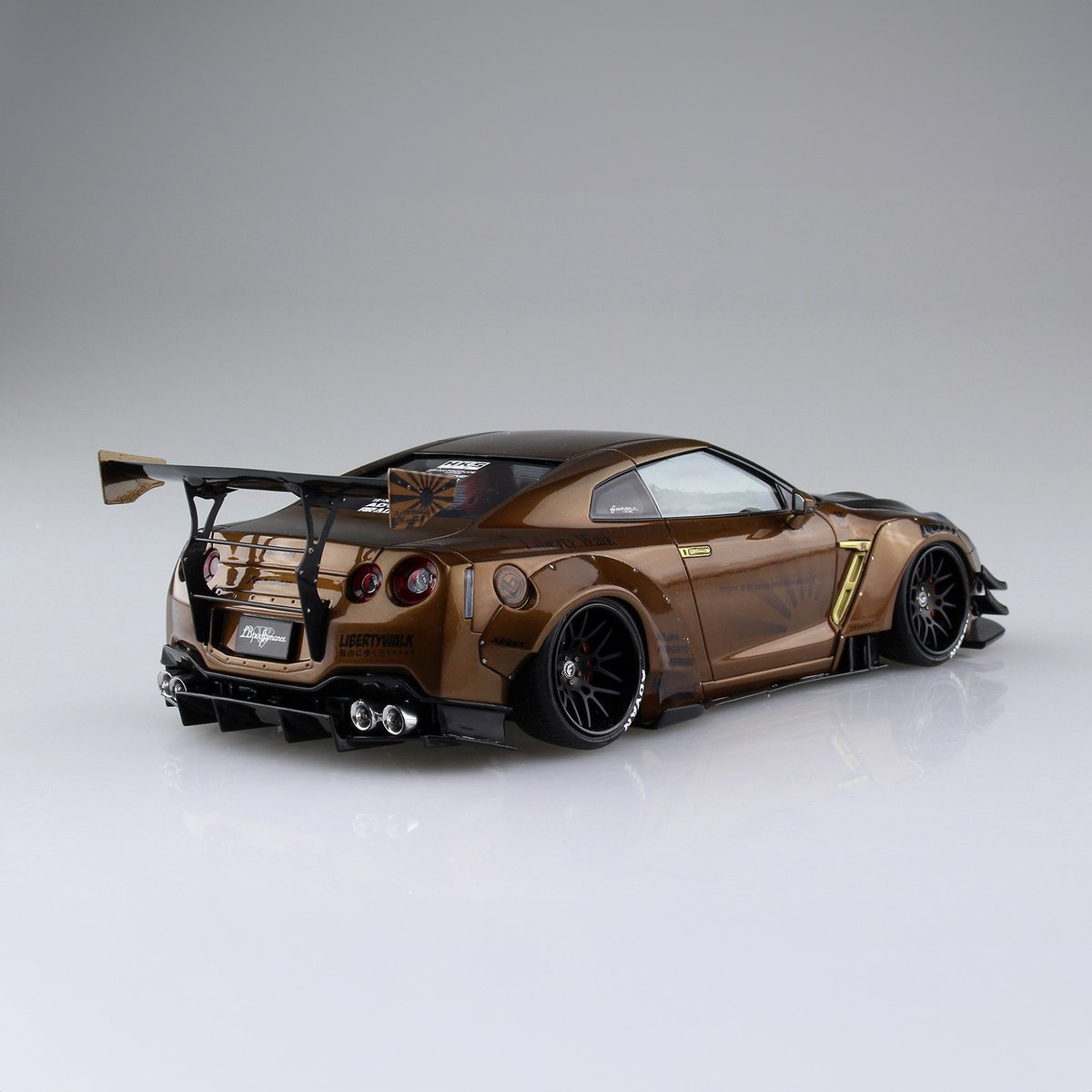 exjoints's tweet photo. アオシマ LB★WORKS プラモデル R35 GT-R type 2 (PM13)
在庫あります！店頭、オンラインストアで好評販売中
↓オンラインストアー↓
https://t.co/OTjEFnODSV
TEL 042-850-515
#libertywalk #lbwk #lbworks 
#exjoints  #アオシマ
#プラモデル #LBGTR #exjoints #ミニカー #R35 #nissan #type2  #gtr https://t.co/rGbQOPncQA