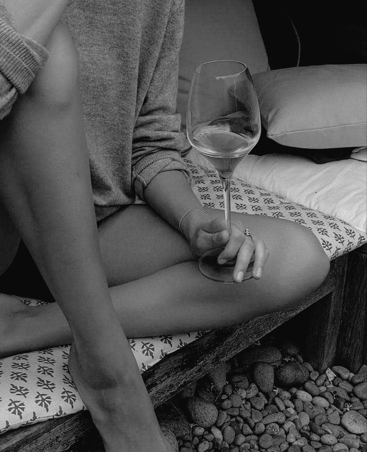 "Porque es una lástima muy grande no decir nunca lo que uno siente..."💙🦋
Virginia Woolf