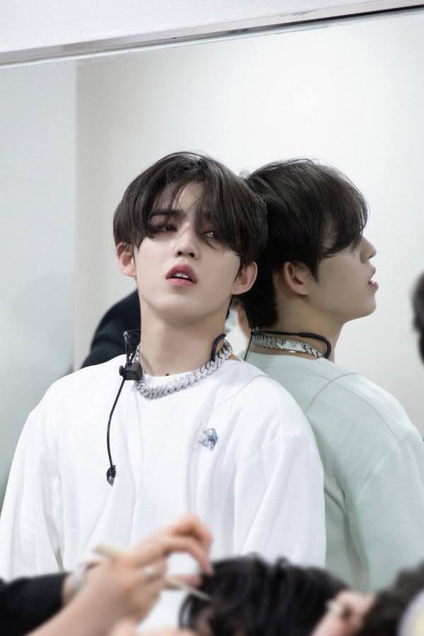 ggucoups's tweet photo. 나 이때 승철이 너모 조아함 ㅠㅠ https://t.co/mJgfNEQHhZ