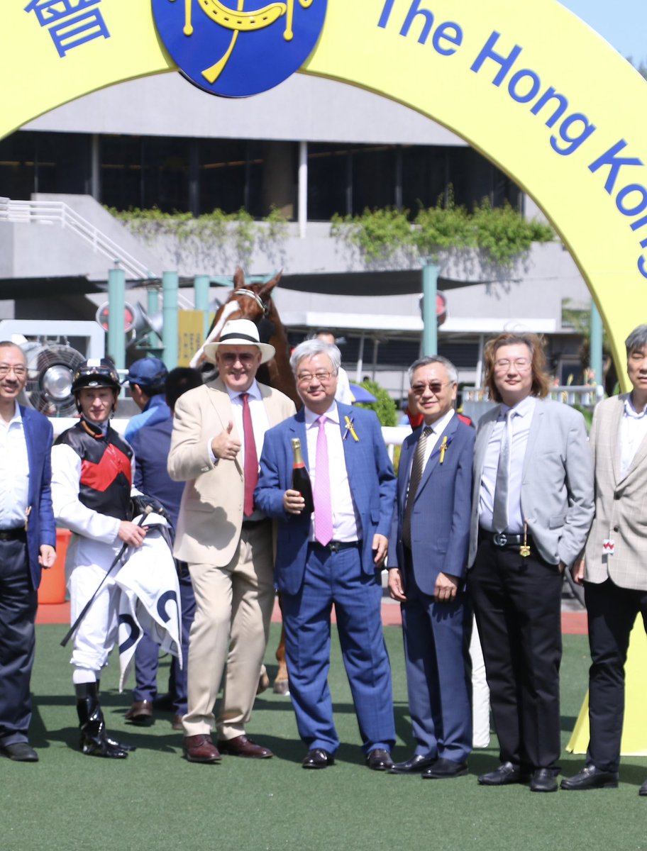 One of our best purchases on behalf of TRC: Young Horizon, <a href="/lindsayparkrace/">Lindsay Park Racing</a> and <a href="/zpurton/">Zac Purton</a> team up and collects a third win at Sha Tin for the HKJC Racing Club! 

#LoveRacing | #HKracing