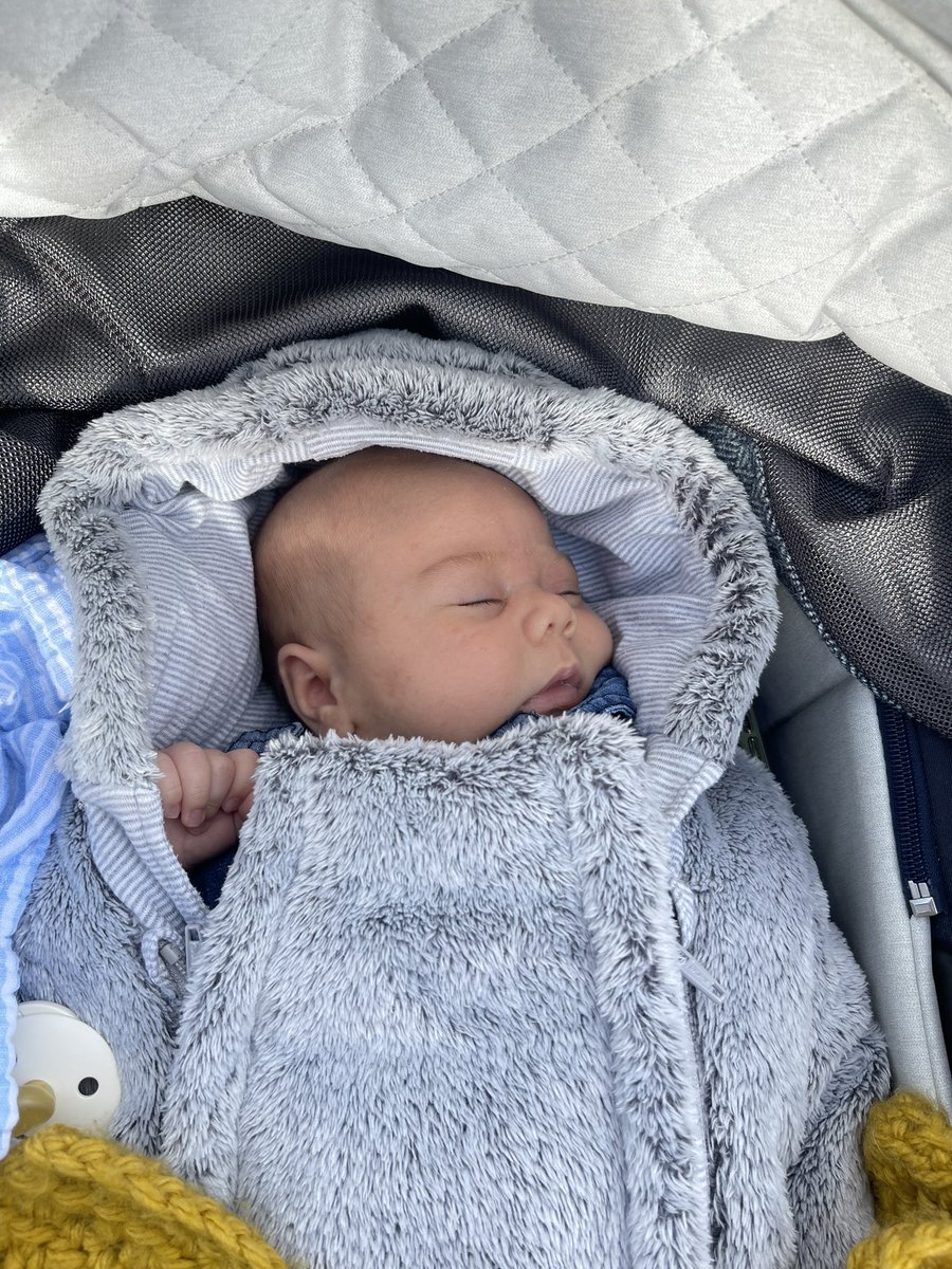Sunday morning in Peterborough……. Park life 🛝 ❤️