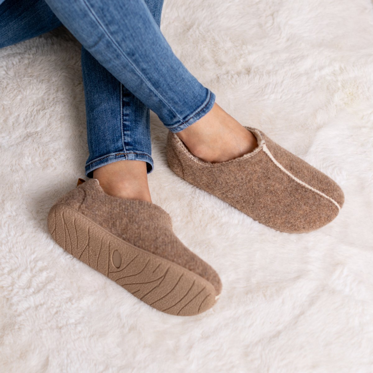Layer up in your SnugToes instead of turning up the thermostat – keeping warm and saving energy! 🌍♻️

#ConsciousComfort #SustainabilityMatters #StayCozy #EcoWarmth