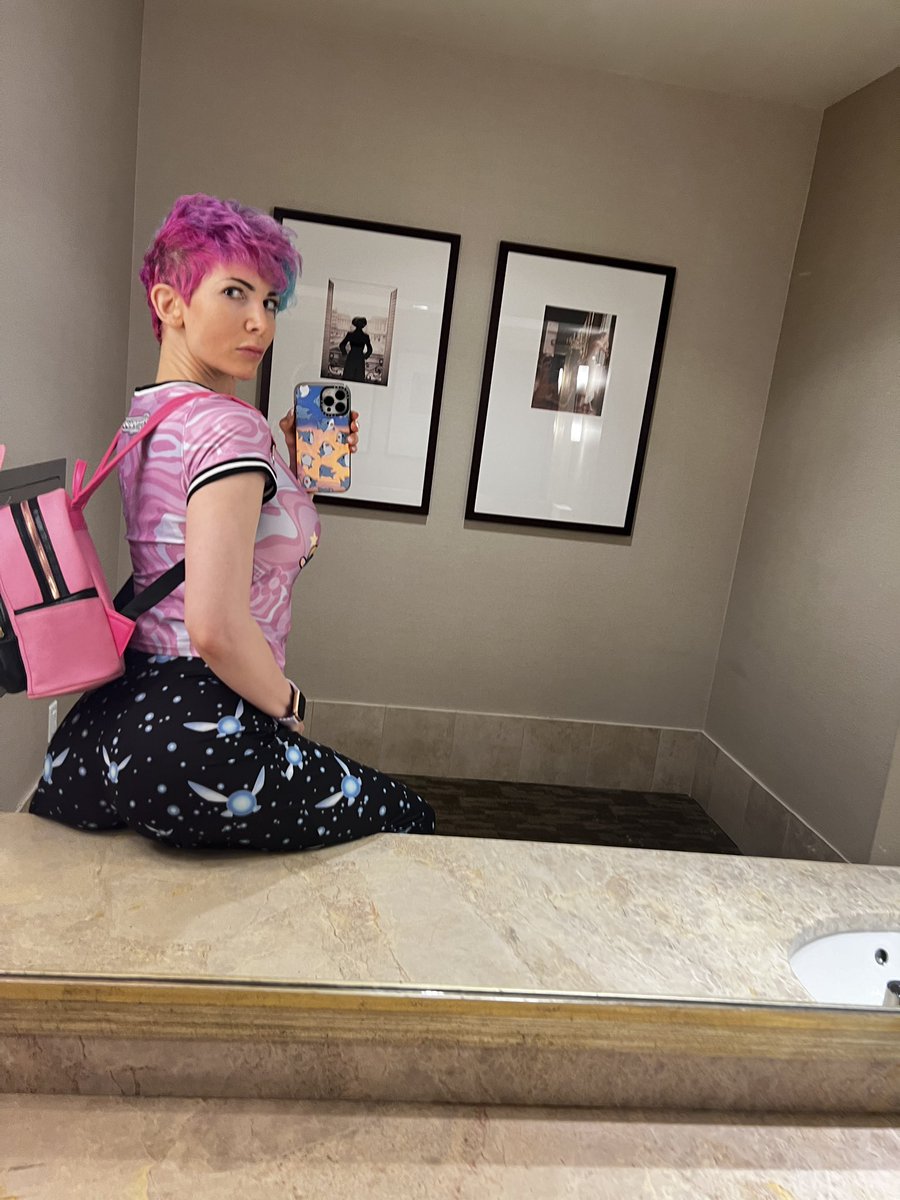 Content from sharkiekitty