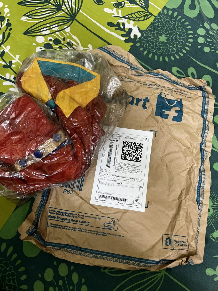 KLotulkar's tweet photo. @Flipkart @flipkartsupport @celioindia 

Order OD432439883428916100
Worst at shopping Flipkart. Why don’t Flipkart sellers check the product before sending to their loyal customer. The delivery boy didn’t do open package verification and I told him otp on WhatsApp as he asked me https://t.co/BYmEMidAyG