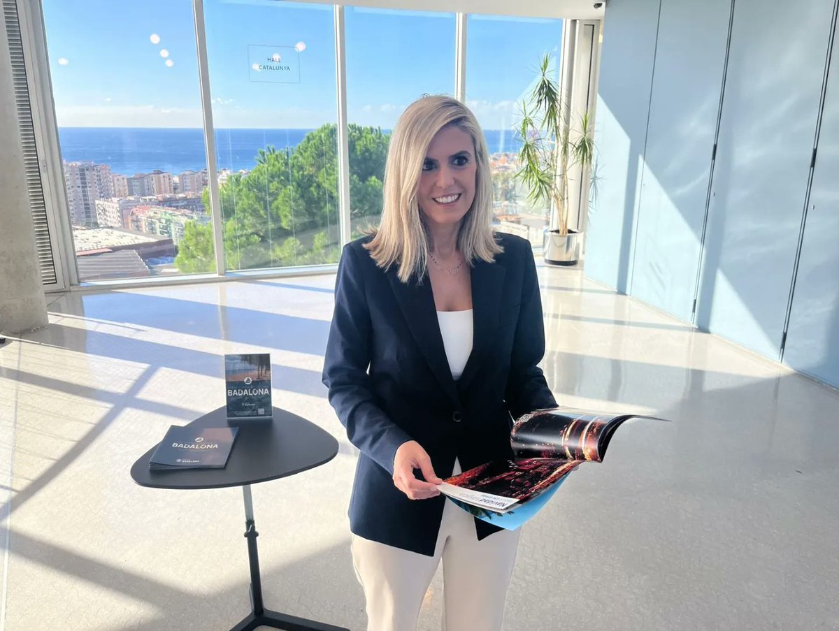 Us presentem un nou catàleg turístic en format visual per promocionar els atractius i trets culturals de #Badalona

🇬🇧 We present a new visual #touristcatalog to promote the Badalona's attractions and cultural features

ℹ️ cityofbadalona.cat

#TurismeBadalona #CityOfBadalona