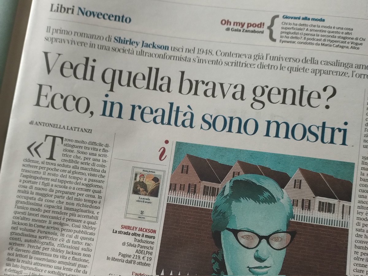 Prezioso articolo di <a href="/anto_lattanzi/">antonella lattanzi</a> su “La strada oltre il muro” di Shirley Jackson (traduzione di @SilviaPareschi2) <a href="/adelphiedizioni/">Adelphi Edizioni</a> su <a href="/La_Lettura/">la_lettura</a> #671: “[…] La lingua è tutto, e quella di Jackson è assoluta e ondeggia: un pendolo senza tempo per raccontare il mondo”