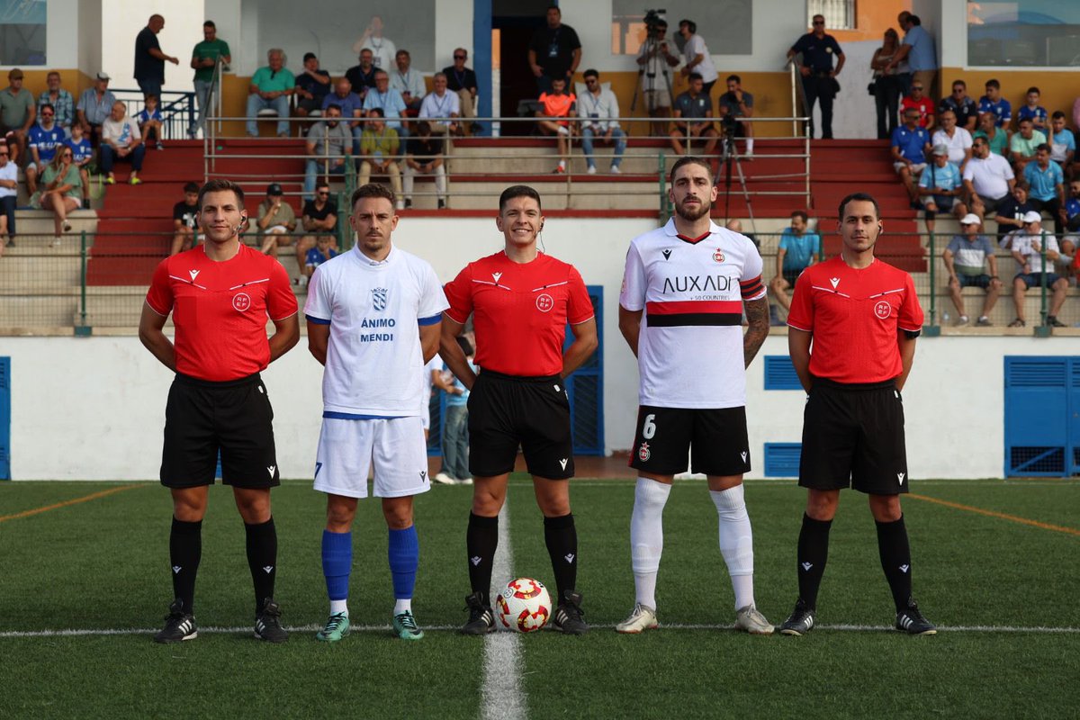 ¡Comienza el partido !

#AdarveMelilla