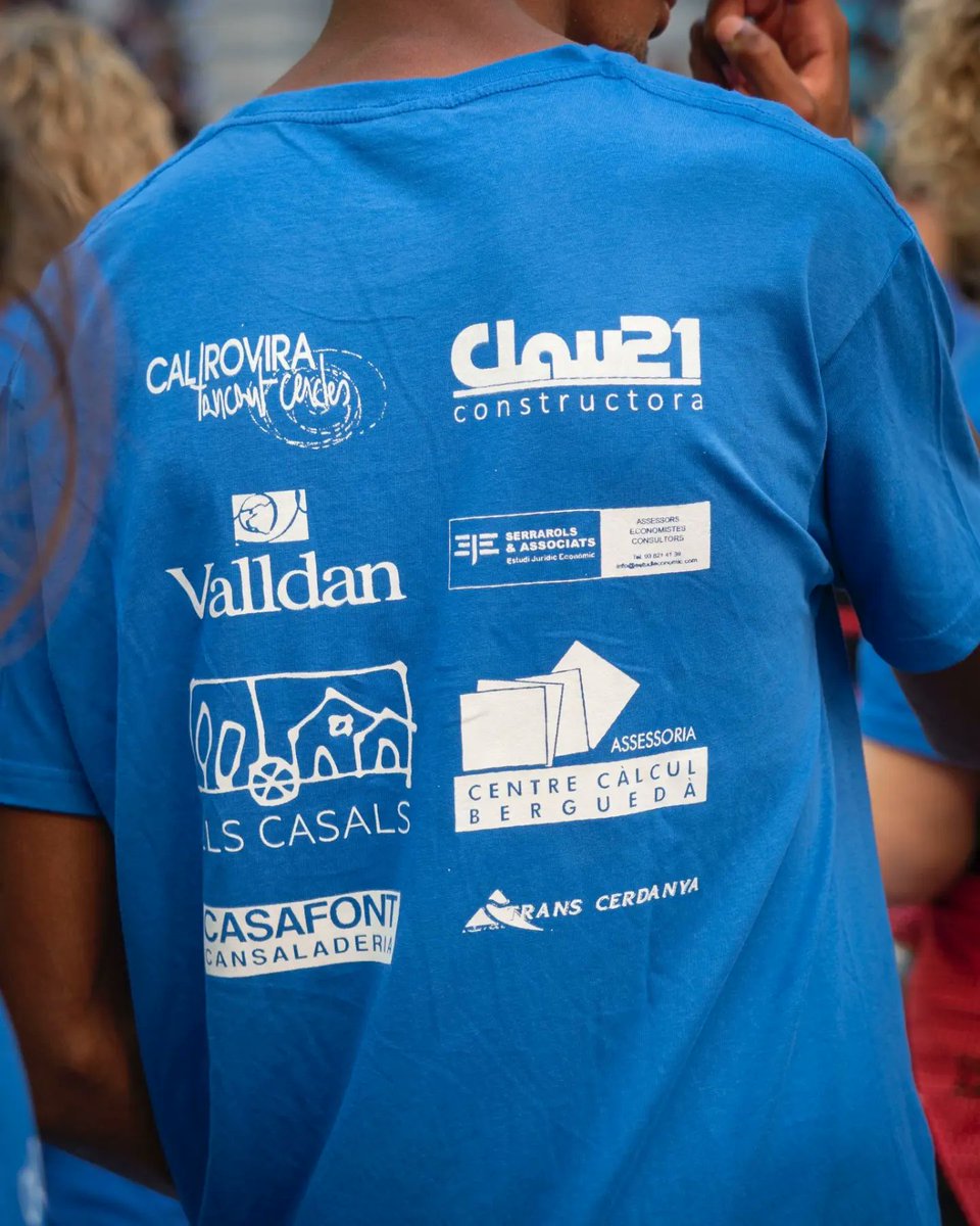 cdberga's tweet photo. ✨👕✨ Samarreta o barbàrie! Gràcies per ajudar-nos a fer-ho possible!
 
#castellers #castells #cdberga #AllòQueValLaPena #Berga #Berguedà #castellersdeberga #femcastells #femcomarca #femconcurs #concursobarbàrie

📸 @annaepuig https://t.co/f1zduoimEP