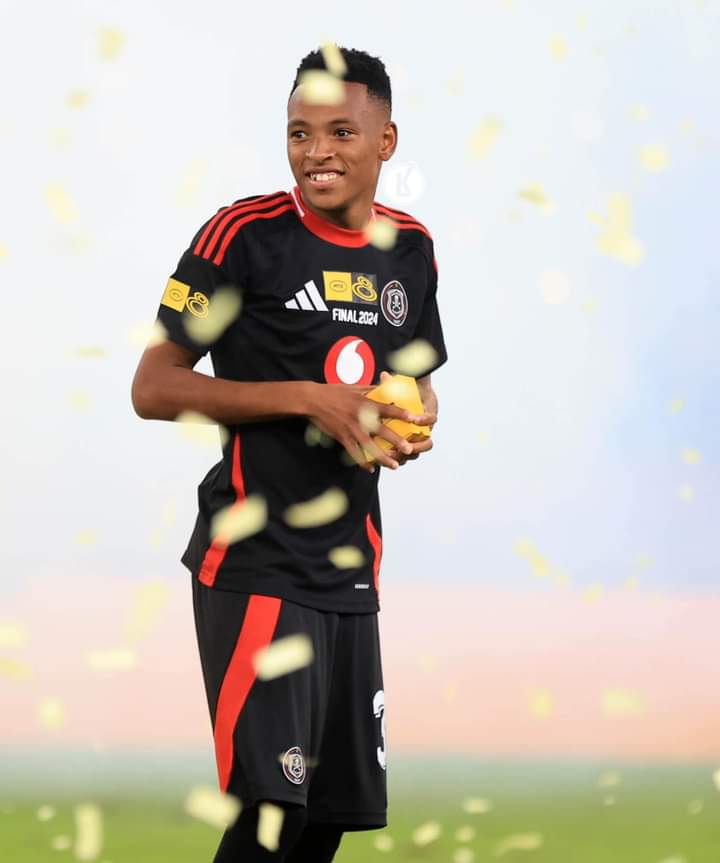 SirNipho's tweet photo. @KaizerChiefs @Vodacom @KaizerChiefs

😜🤪😛 https://t.co/znp4RbSqSN