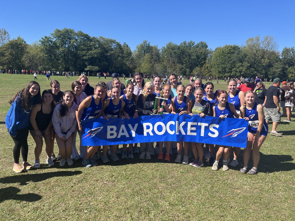 ScottSynder1's tweet photo. BAY GIRLS XC WIN MEDINA MILT PLACE D2. Erin Belveal leads Rockets 2nd in 19:26 with Brooklyn Marriott 6th 21:09 Nolie Piktel 14th 22:02 Ainsley Scheid 16th 22:11 Hannah Starnes 17th 22:13 Keira Jansen 21st 22:27 Katherine Erwin 27th 22:40 Hadley Clark 22:44 https://t.co/ZHowghjOCQ