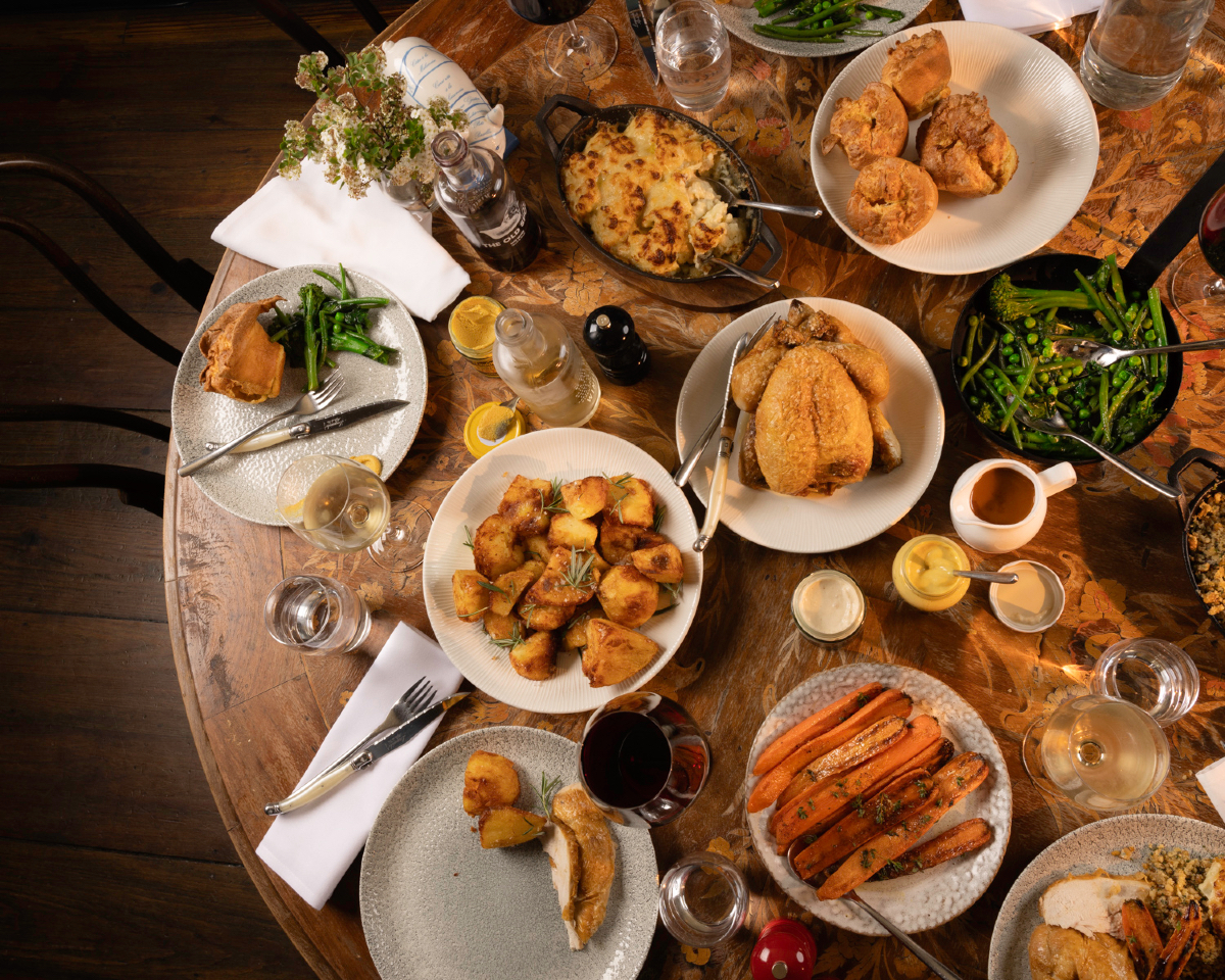 Nothing says Sunday like a perfect roasted feast!💕 Open from 12:30 PM

#sundayroast #sundayroastdublin #theoldspot #loyolagroup