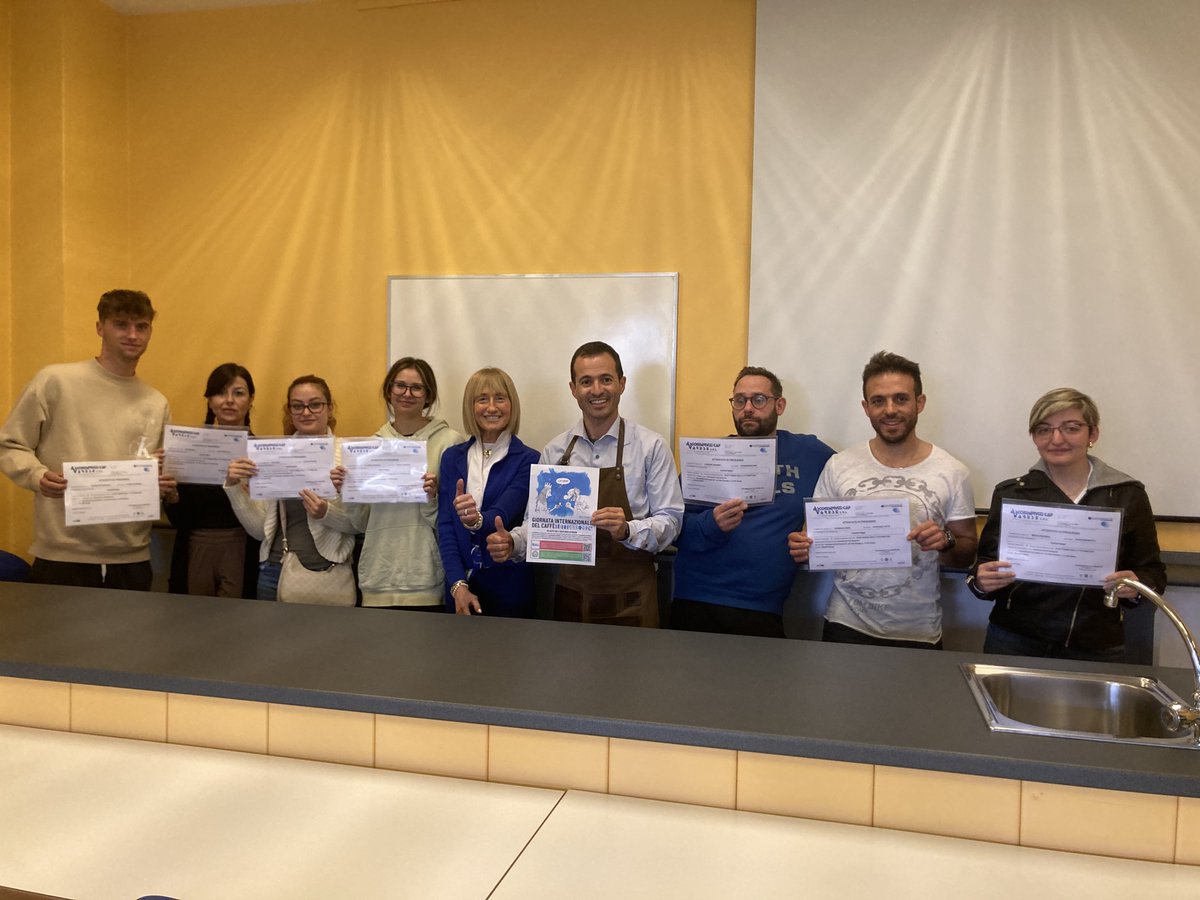 ConfcommercioAscomVA tweet media