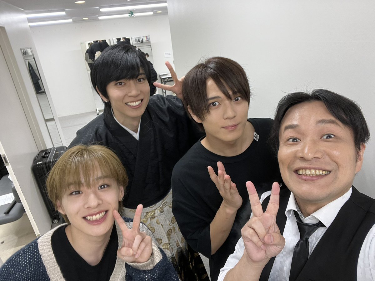 yanonomasaki's tweet photo. 『鮎川太陽芸能活動23周年記念イベント』2部をご覧いただいた皆様ありがとうございました！ゲストは加藤大吾さん、今牧輝琉さん。 MCとしてよくないですが、普通にずっと笑ってました。
そして鮎川さんおめでとうございます！ https://t.co/1tw4NBhlpd