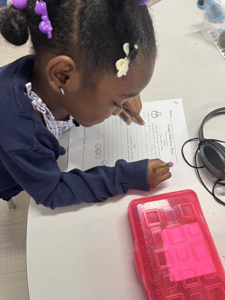 Ms. Lowery tweet media