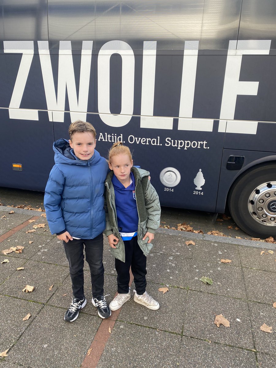 jjmvanleeuwen's tweet image. Voor de familieverhoudingen een prima uitslag, gelet op de wedstrijd voor PEC ook een prima puntje. Ik vermoed dat @JosValentijn52 wel baalt van het puntje. Mooie middag, mooi uitvak! #schpec #heepec